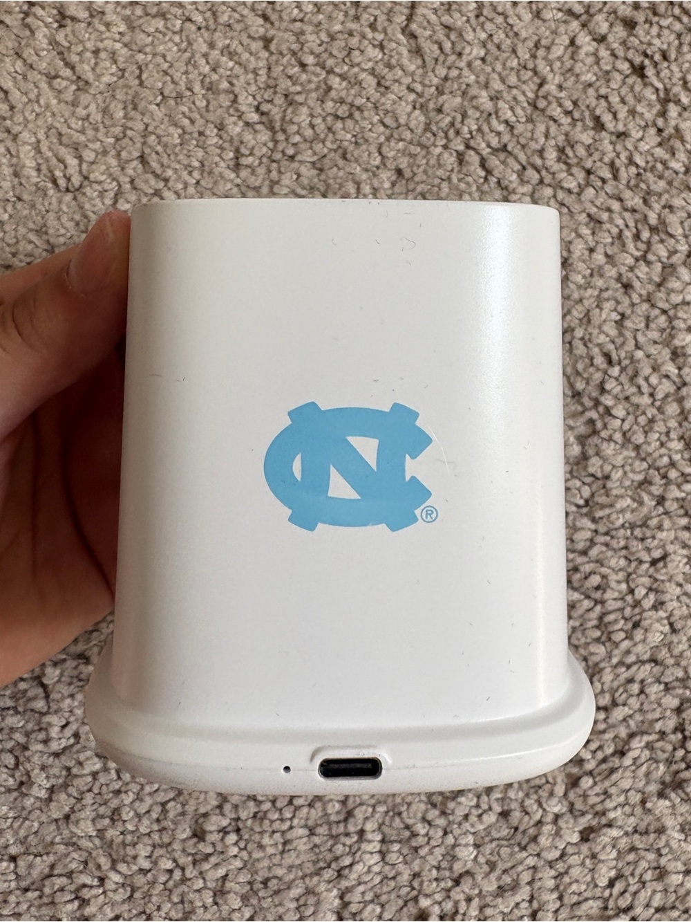 UNC Tar Heels Wireless Charger 4-in-1 desktop wireless charging station